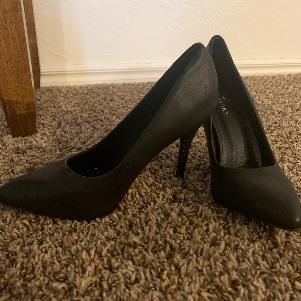 RB heels